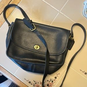 Classic Vintage Leather Coach Crossbody Bag